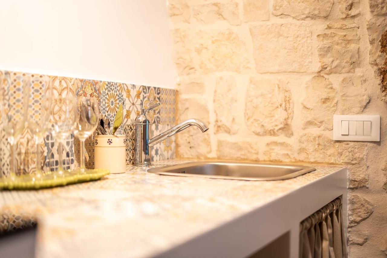 הוילה אלברובלו Il Trullo Del Guelfo מראה חיצוני תמונה